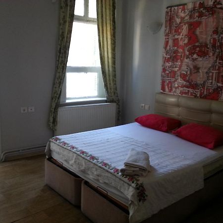 Laguna Otel Pansiyon Σμύρνη Εξωτερικό φωτογραφία