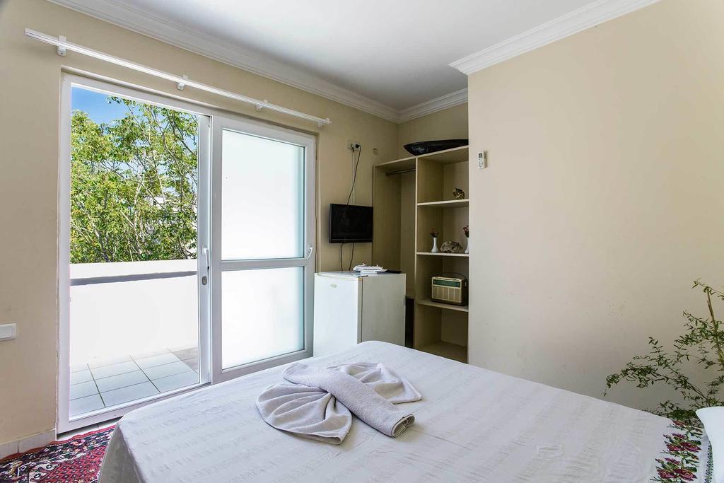 Laguna Otel Pansiyon Σμύρνη Δωμάτιο φωτογραφία